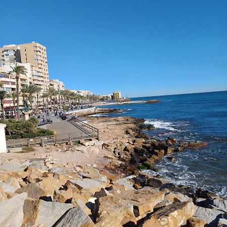 Playa De Los Naufragos Cozy Apartment With Pool Торевьиа Экстерьер фото